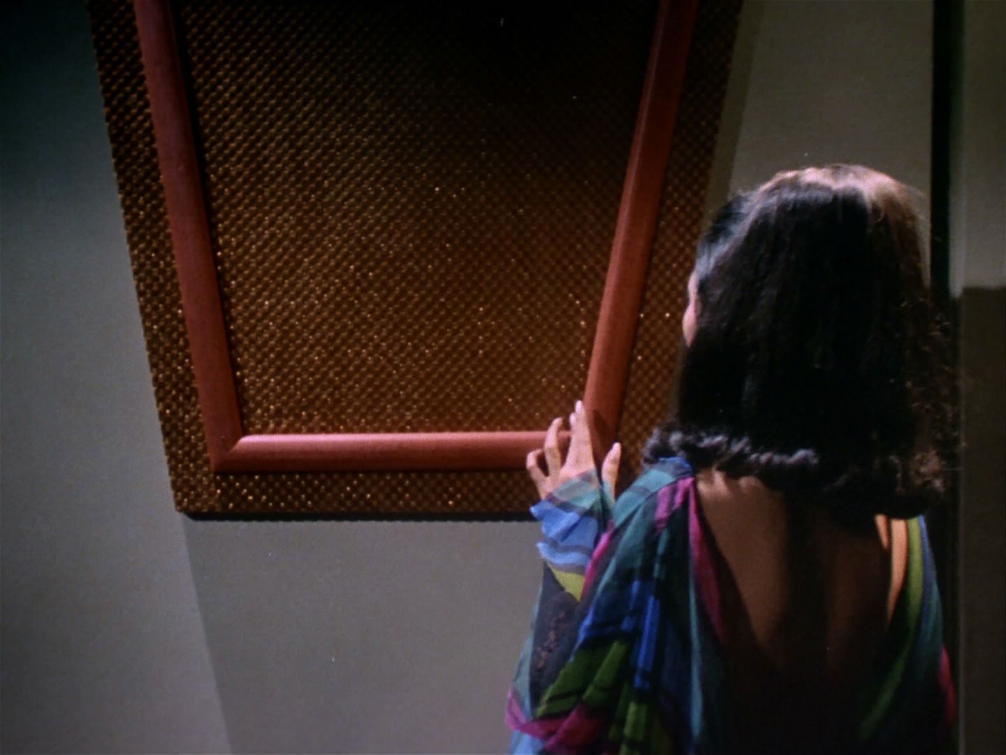 ariane179254_StarTrek_2x04_MirrorMirror_1049.jpg