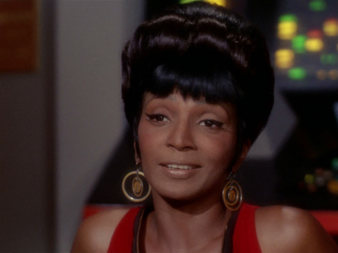 ariane179254_StarTrek_2x04_MirrorMirror_1107.jpg