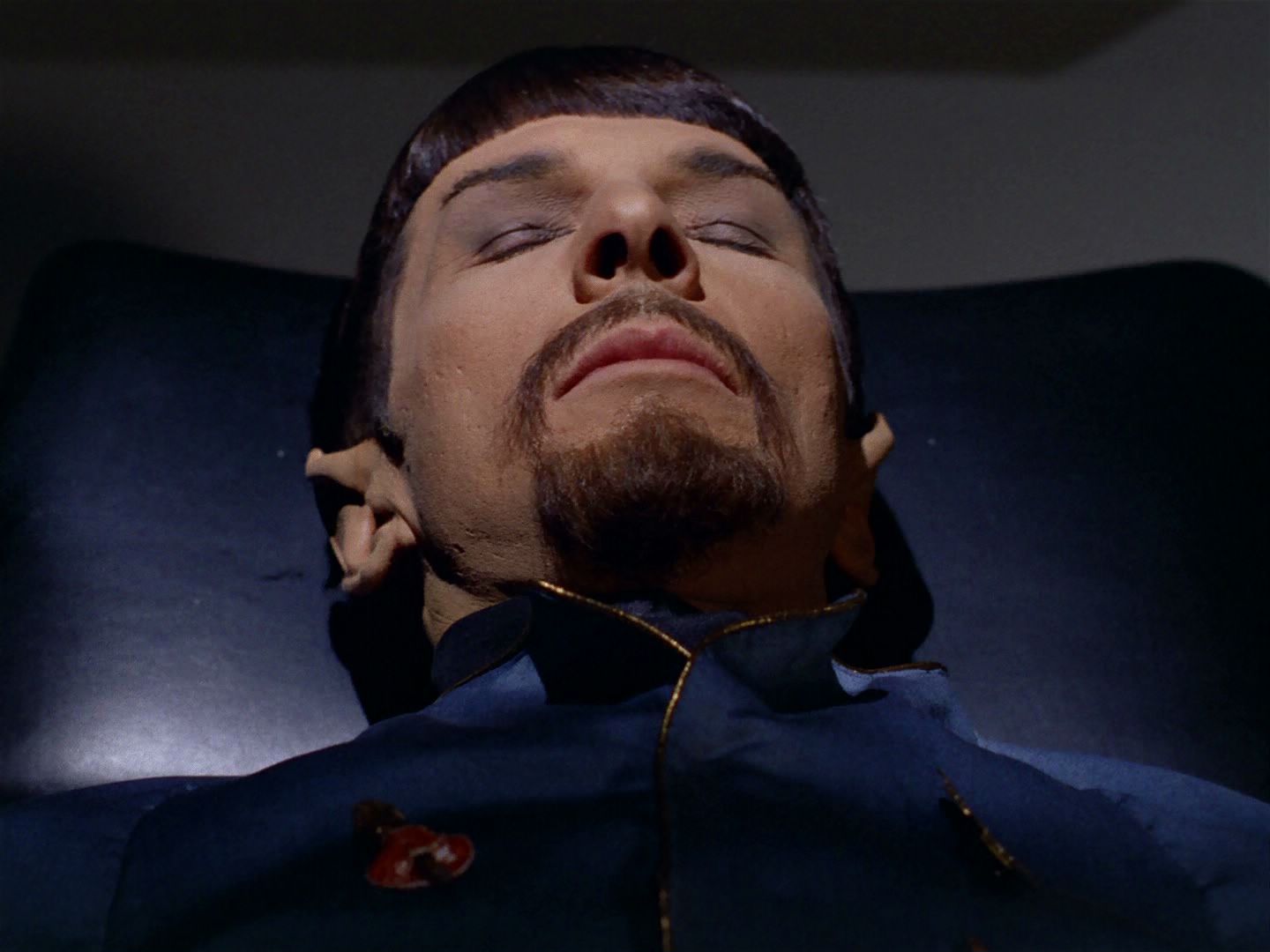 ariane179254_StarTrek_2x04_MirrorMirror_1258.jpg