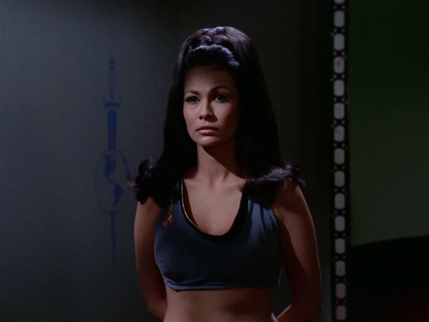 ariane179254_StarTrek_2x04_MirrorMirror_1299.jpg