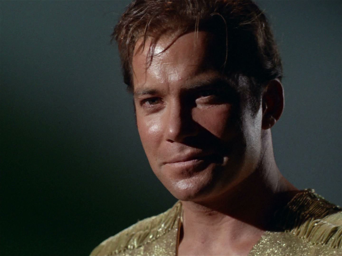 ariane179254_StarTrek_2x04_MirrorMirror_1389.jpg