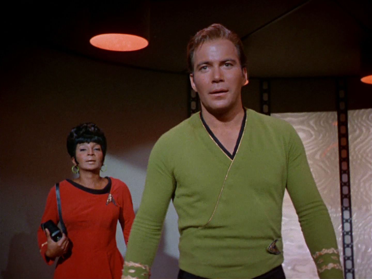 ariane179254_StarTrek_2x04_MirrorMirror_1407.jpg