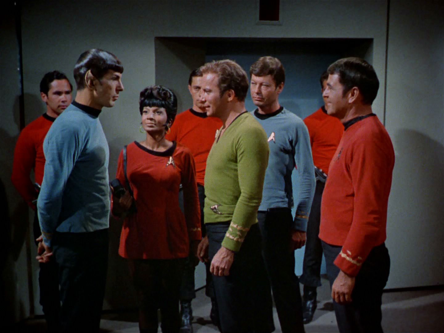 ariane179254_StarTrek_2x04_MirrorMirror_1410.jpg