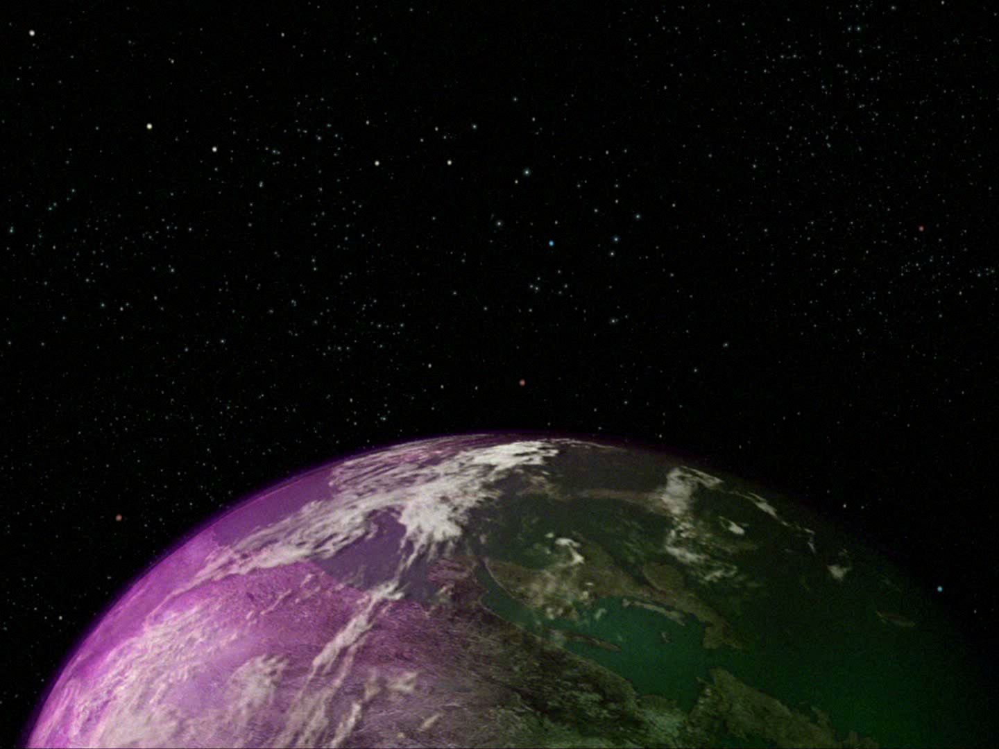 ariane179254_StarTrek_2x04_MirrorMirror_NewEffects_0001.jpg