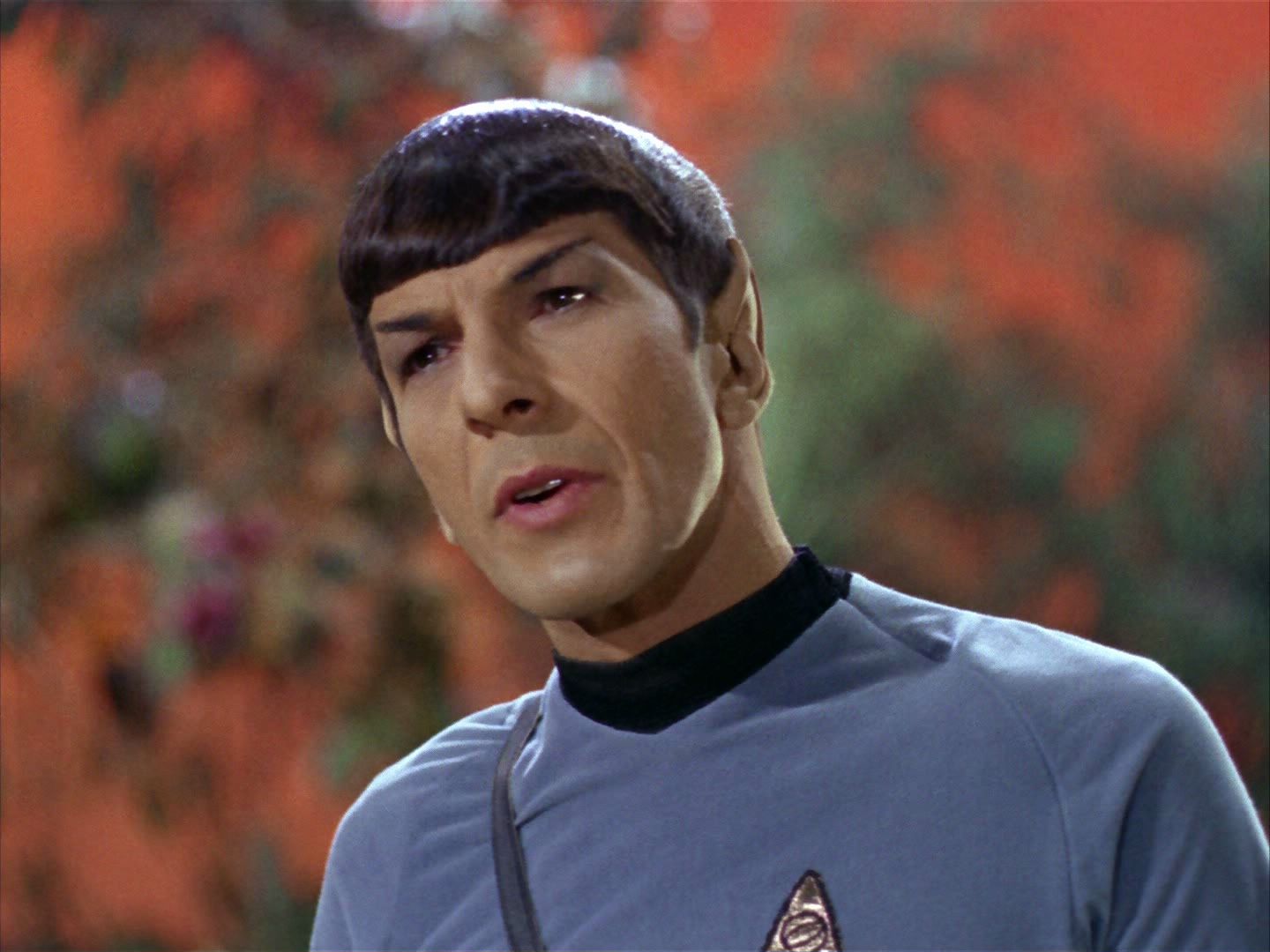 ariane179254_StarTrek_2x05_TheApple_0052.jpg