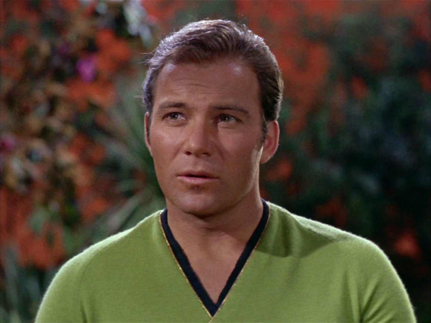 ariane179254_StarTrek_2x05_TheApple_0057.jpg