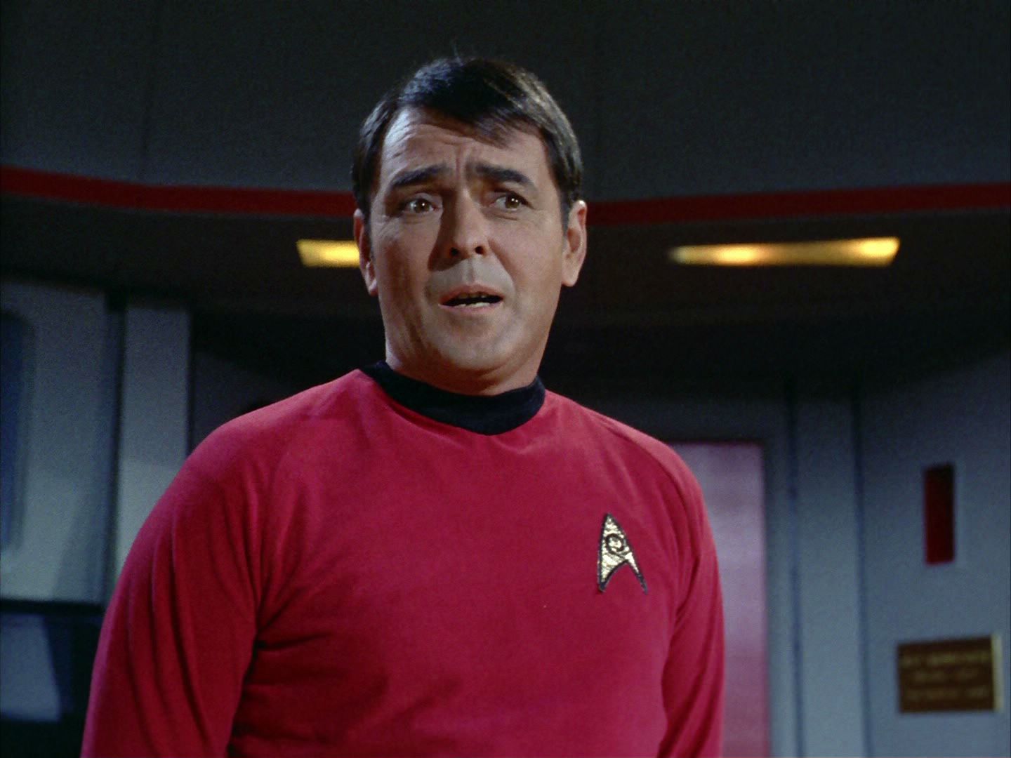 ariane179254_StarTrek_2x05_TheApple_0123.jpg