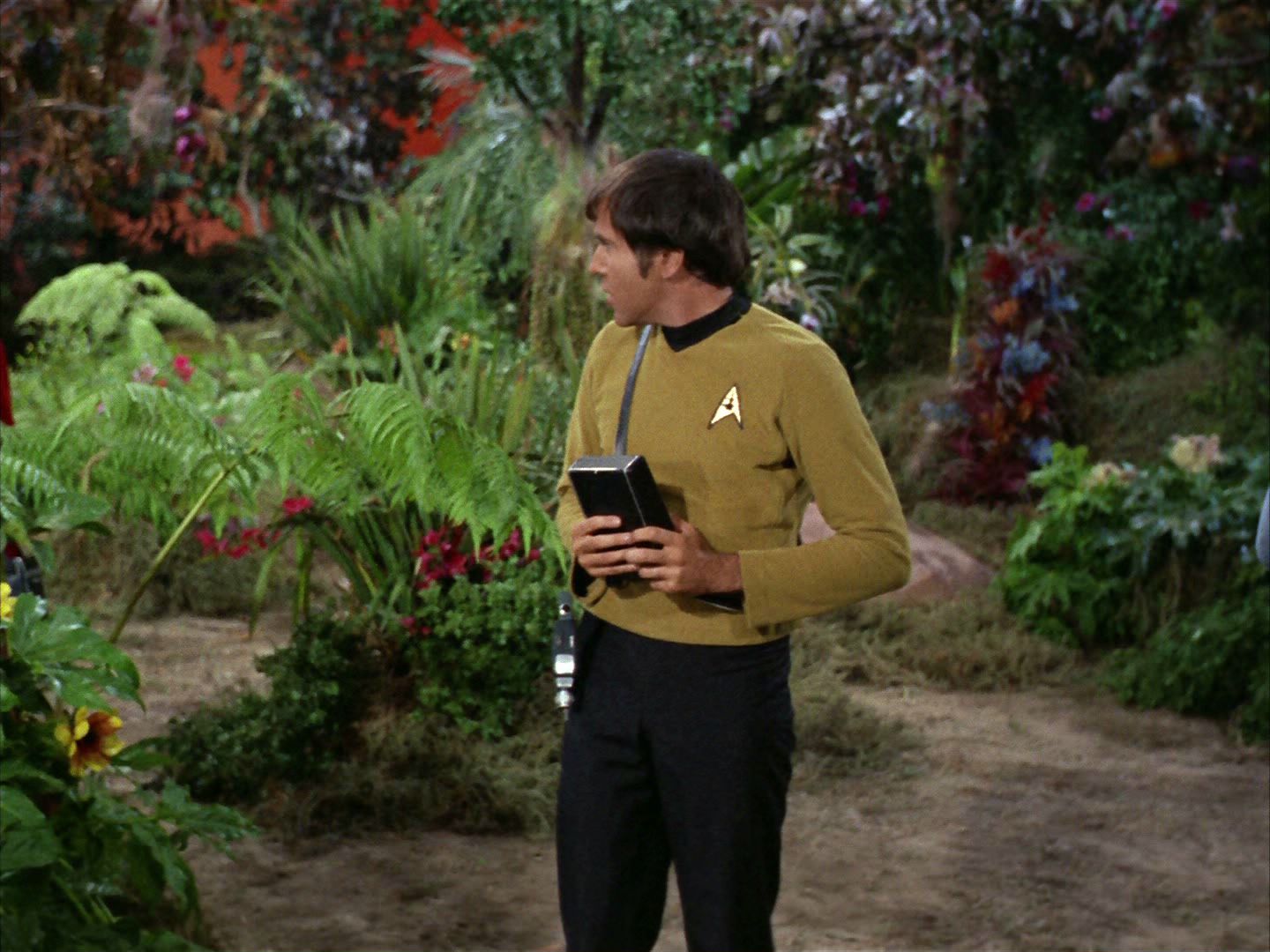 ariane179254_StarTrek_2x05_TheApple_0173.jpg