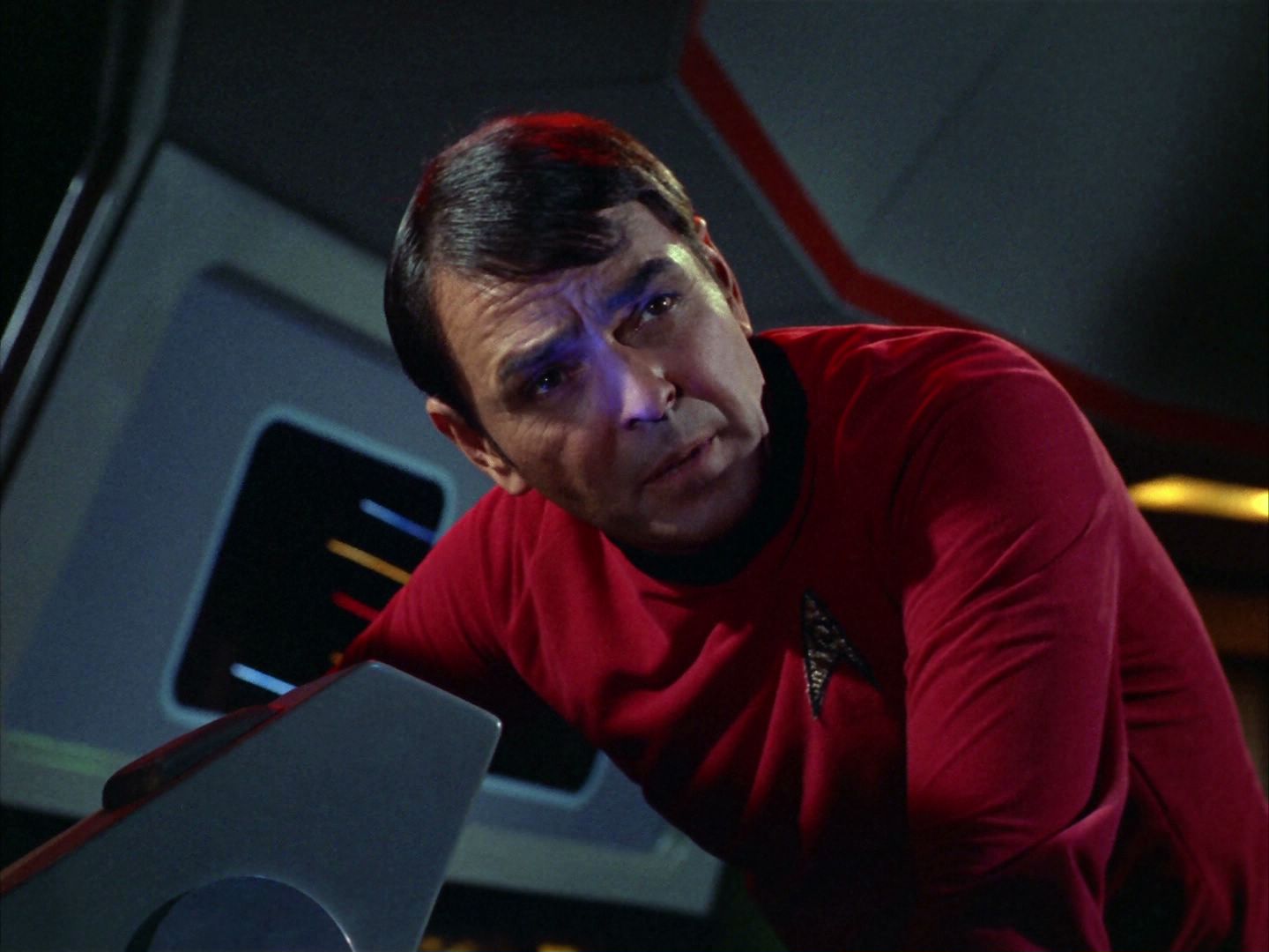 ariane179254_StarTrek_2x05_TheApple_0253.jpg