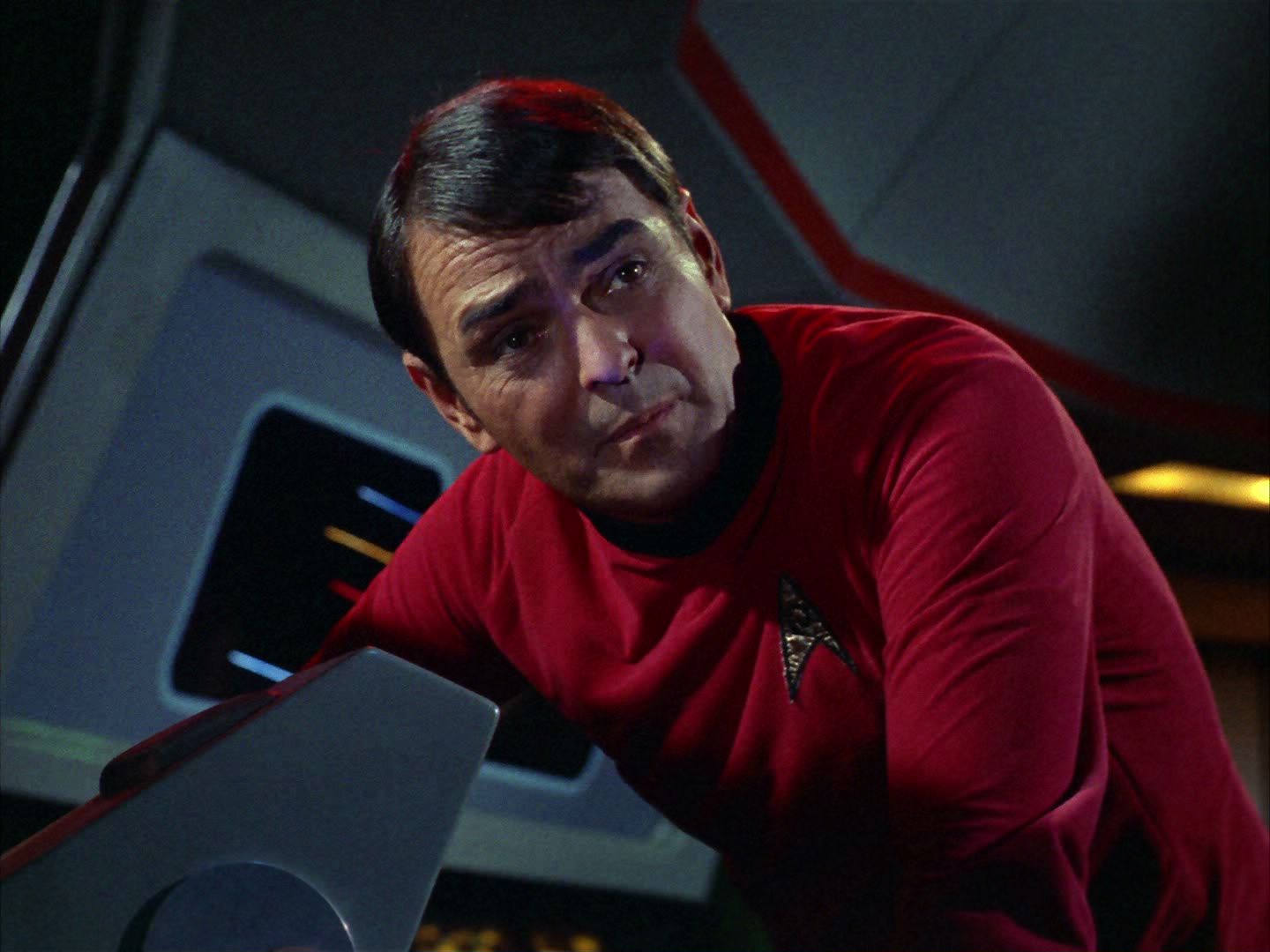ariane179254_StarTrek_2x05_TheApple_0260.jpg