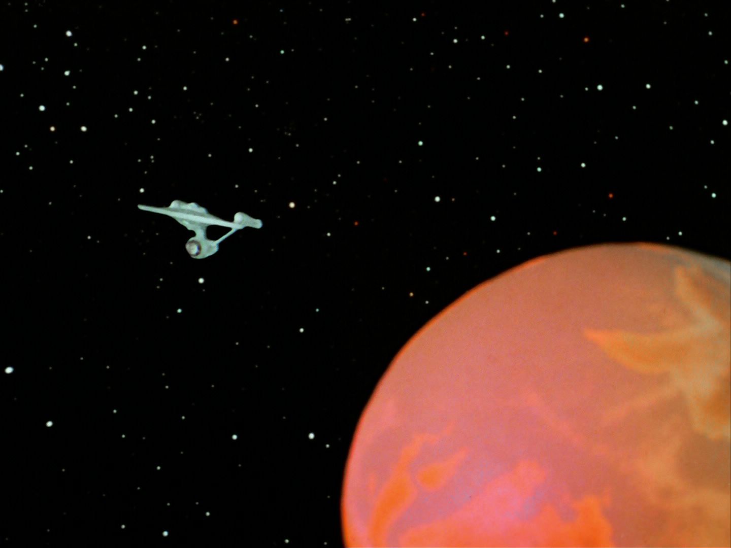 ariane179254_StarTrek_2x05_TheApple_0348.jpg