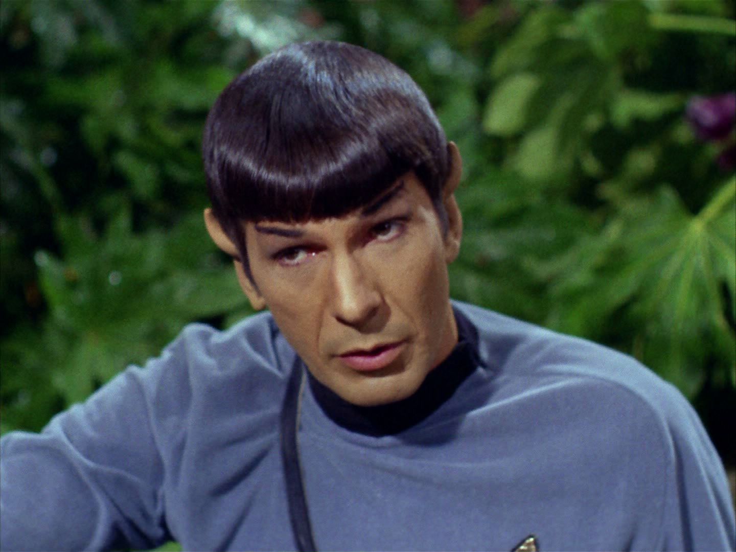 ariane179254_StarTrek_2x05_TheApple_0386.jpg