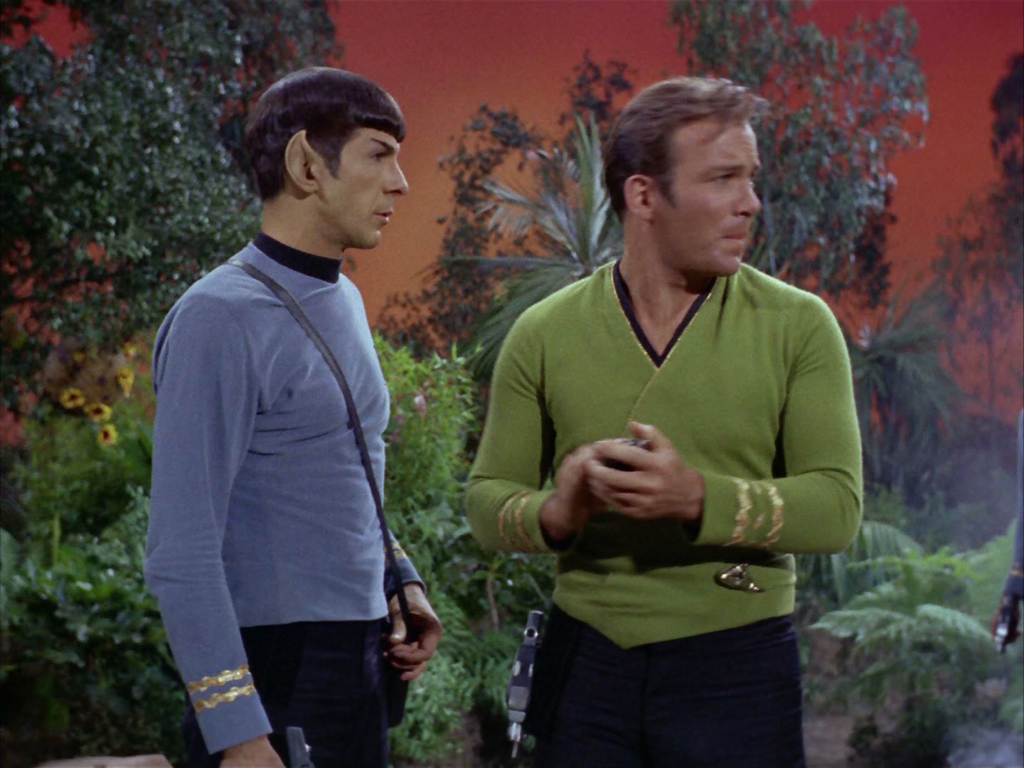 ariane179254_StarTrek_2x05_TheApple_0472.jpg
