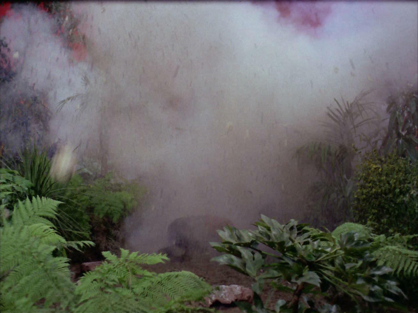 ariane179254_StarTrek_2x05_TheApple_0475.jpg
