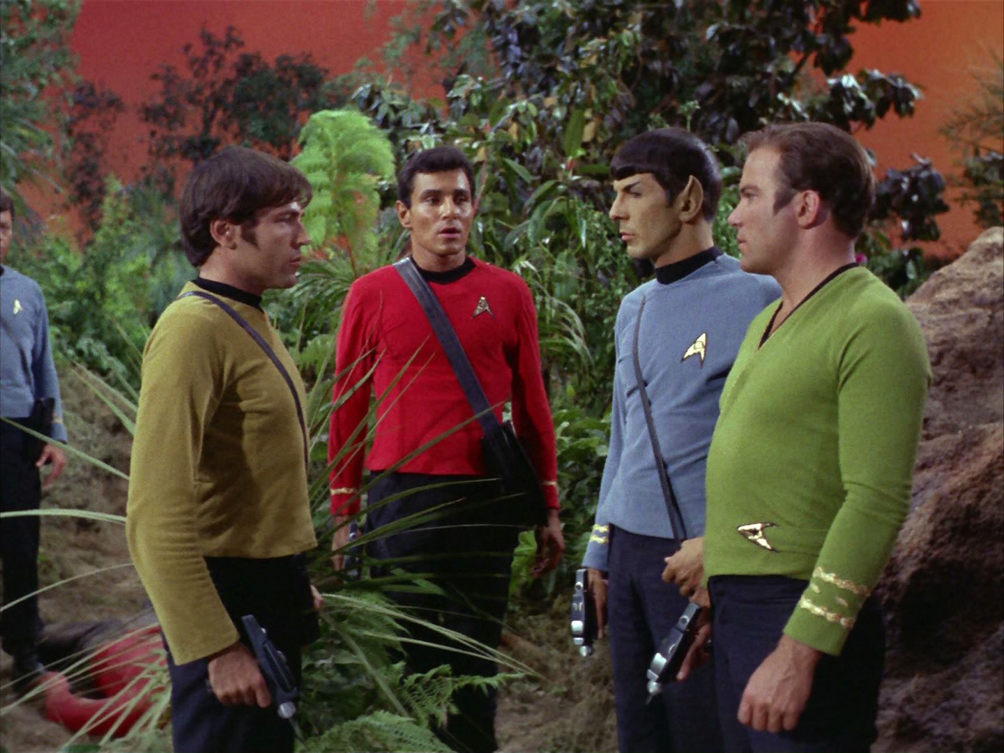 ariane179254_StarTrek_2x05_TheApple_0514.jpg