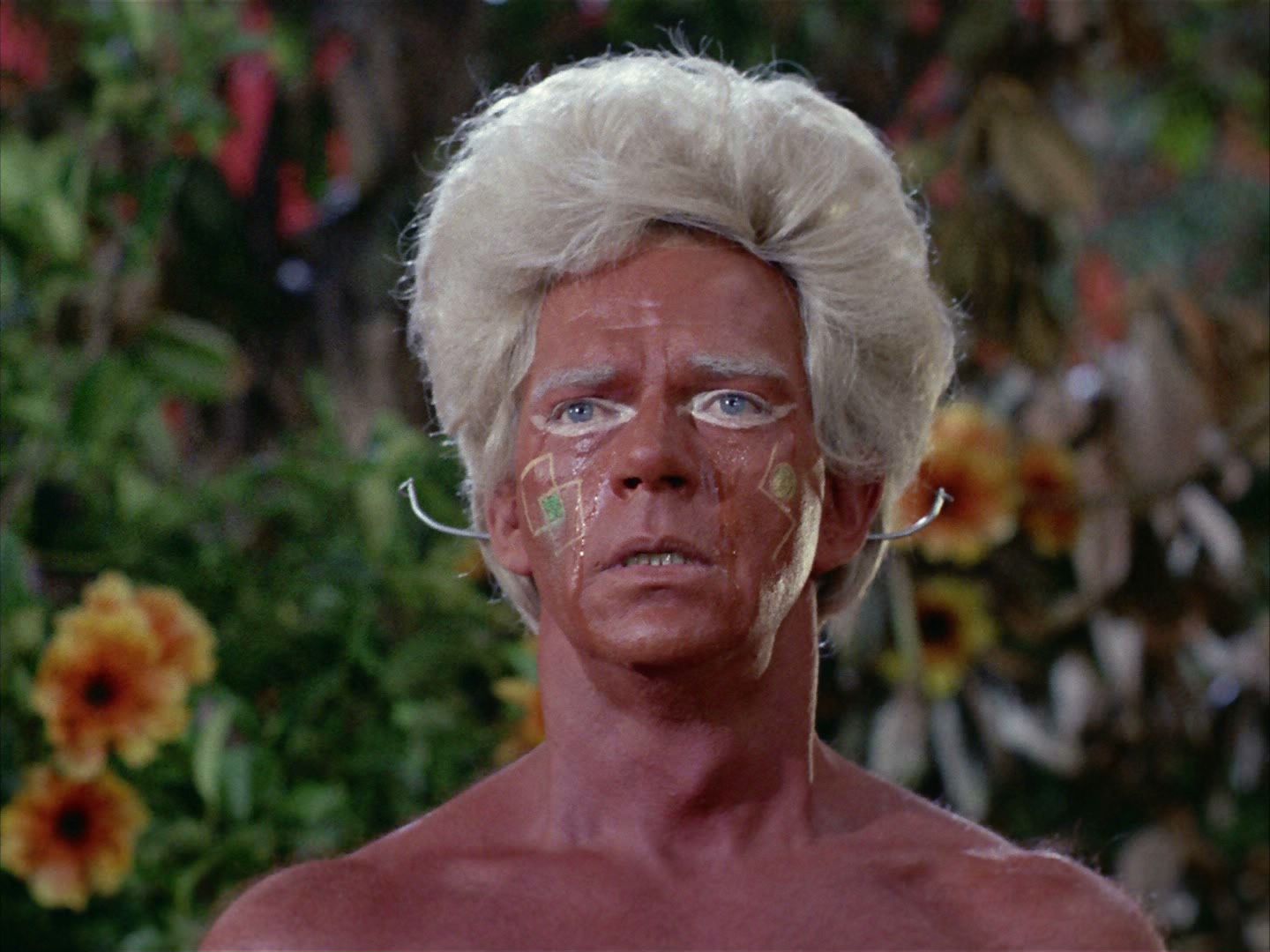 ariane179254_StarTrek_2x05_TheApple_0534.jpg