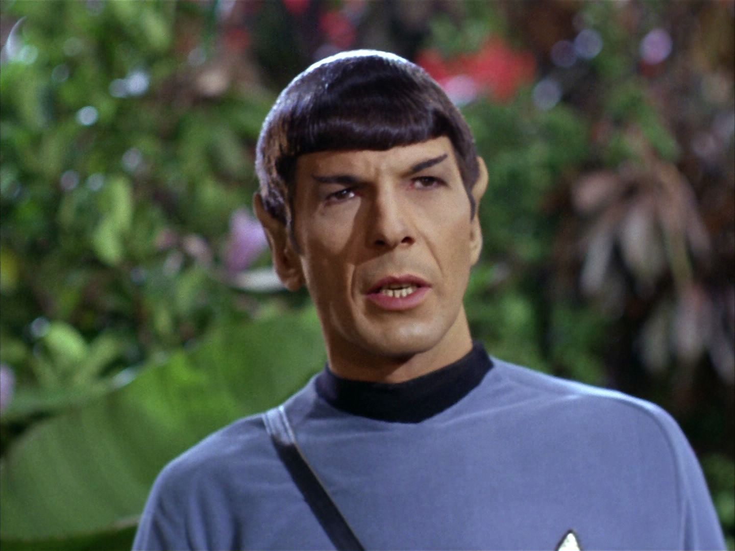 ariane179254_StarTrek_2x05_TheApple_0568.jpg