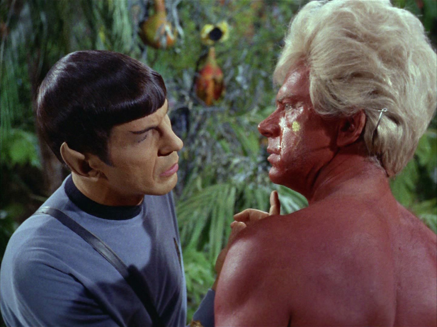 ariane179254_StarTrek_2x05_TheApple_0577.jpg