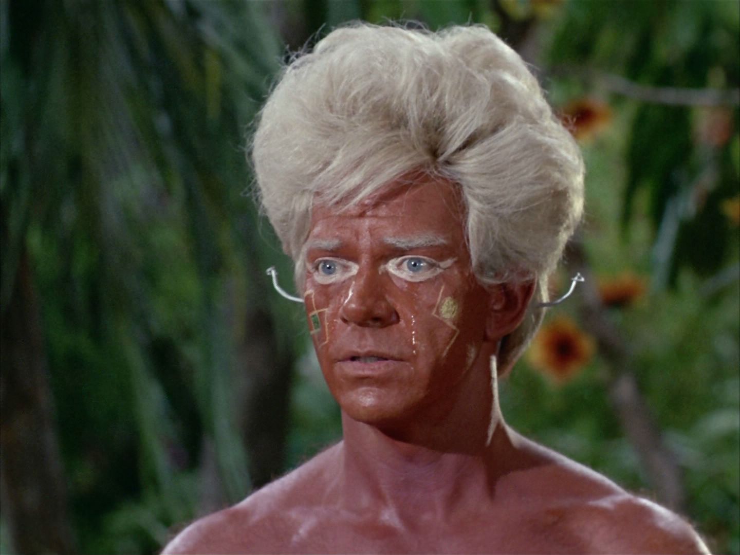 ariane179254_StarTrek_2x05_TheApple_0588.jpg