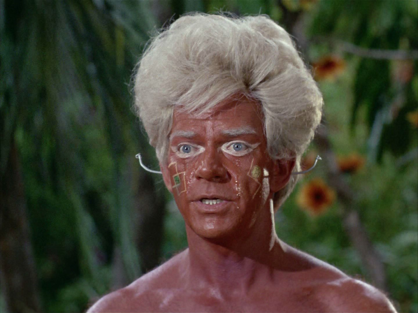 ariane179254_StarTrek_2x05_TheApple_0589.jpg