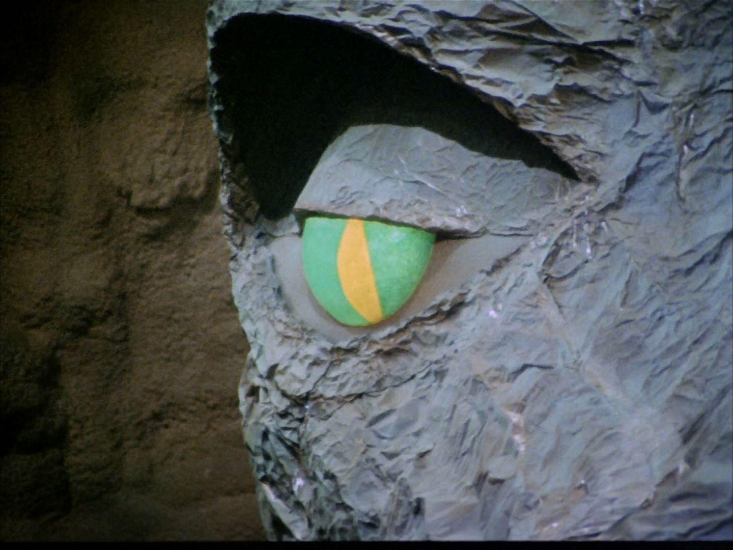 ariane179254_StarTrek_2x05_TheApple_0645.jpg