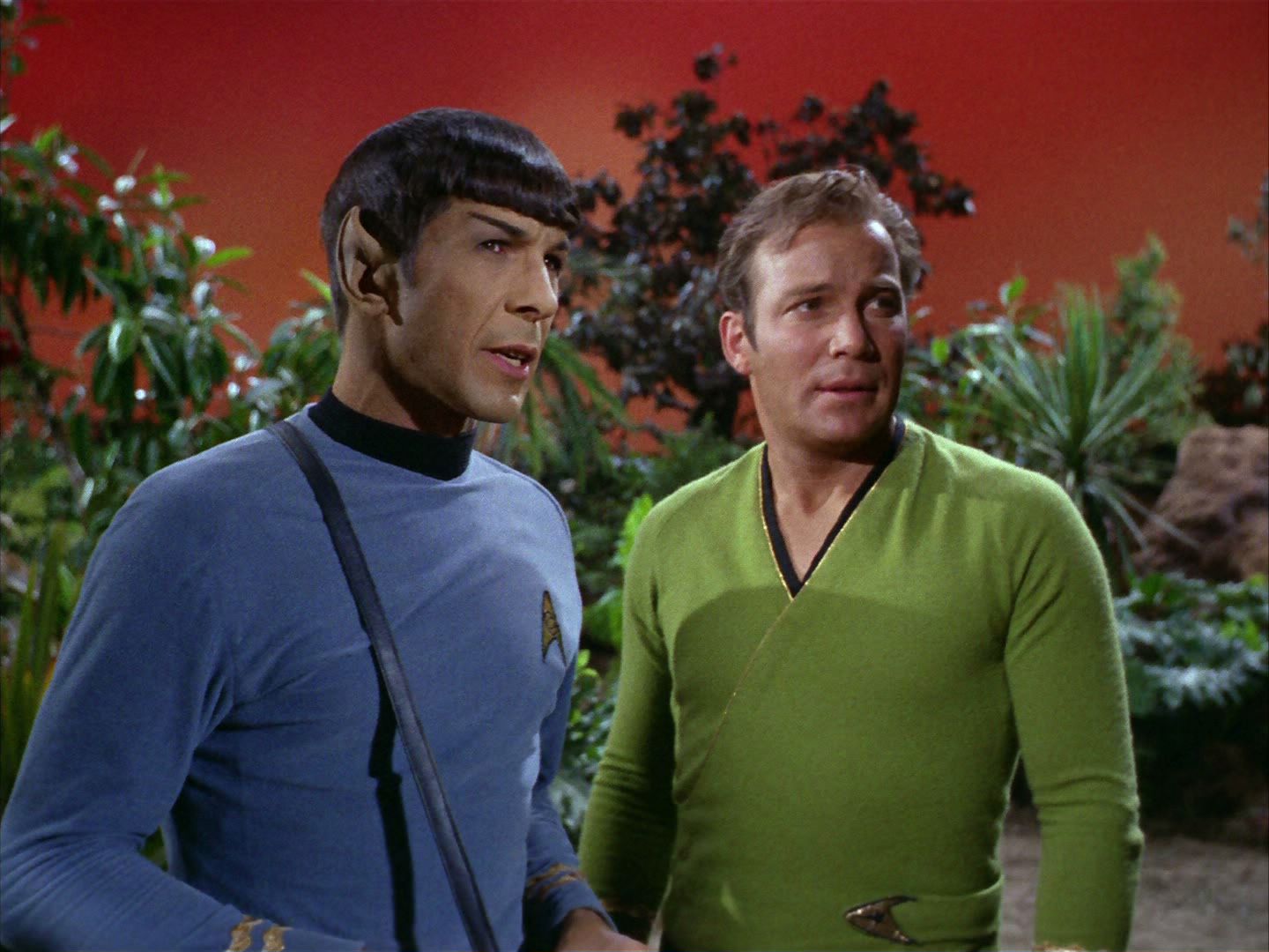 ariane179254_StarTrek_2x05_TheApple_0676.jpg