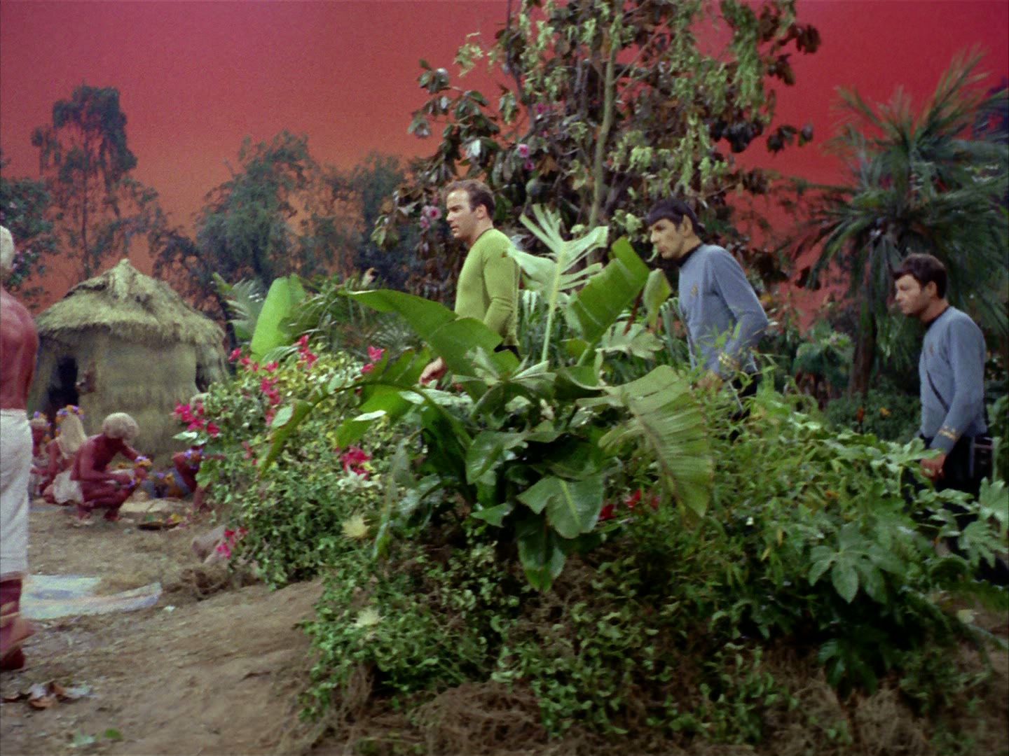 ariane179254_StarTrek_2x05_TheApple_0696.jpg