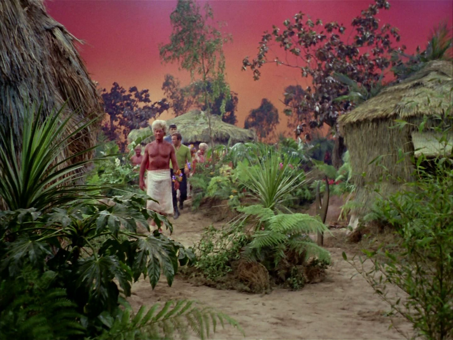 ariane179254_StarTrek_2x05_TheApple_0772.jpg
