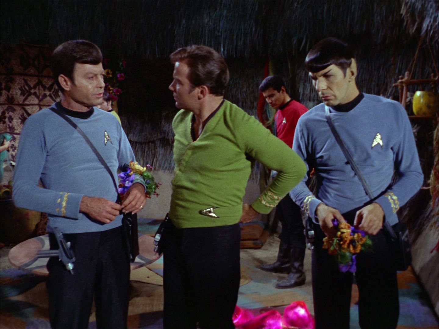 ariane179254_StarTrek_2x05_TheApple_0814.jpg