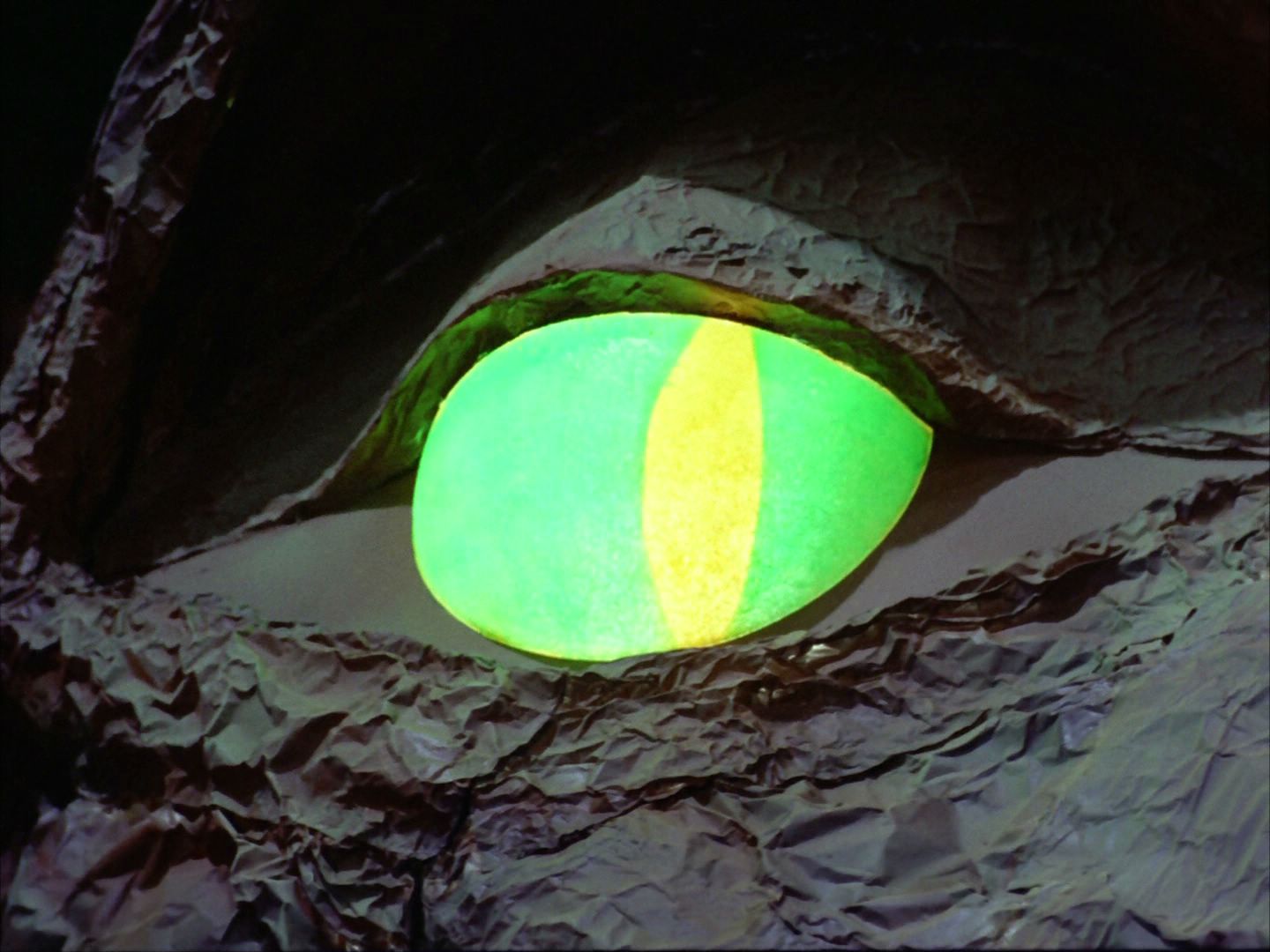 ariane179254_StarTrek_2x05_TheApple_0868.jpg