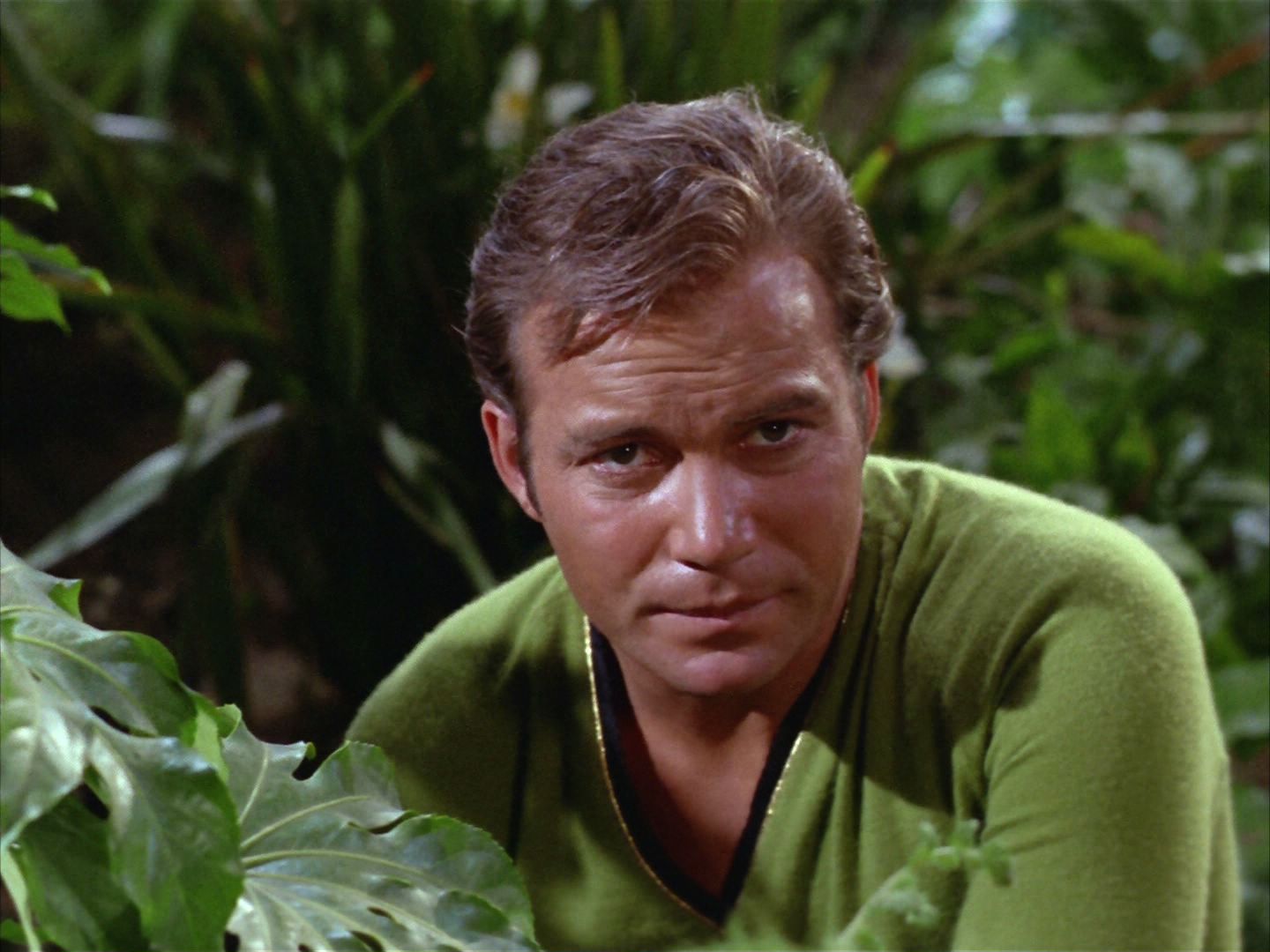 ariane179254_StarTrek_2x05_TheApple_0918.jpg