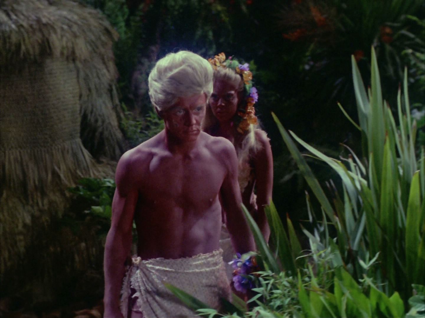 ariane179254_StarTrek_2x05_TheApple_1076.jpg