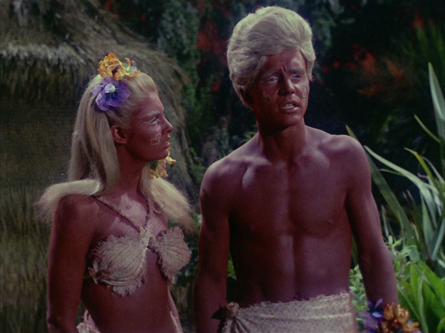 ariane179254_StarTrek_2x05_TheApple_1079.jpg