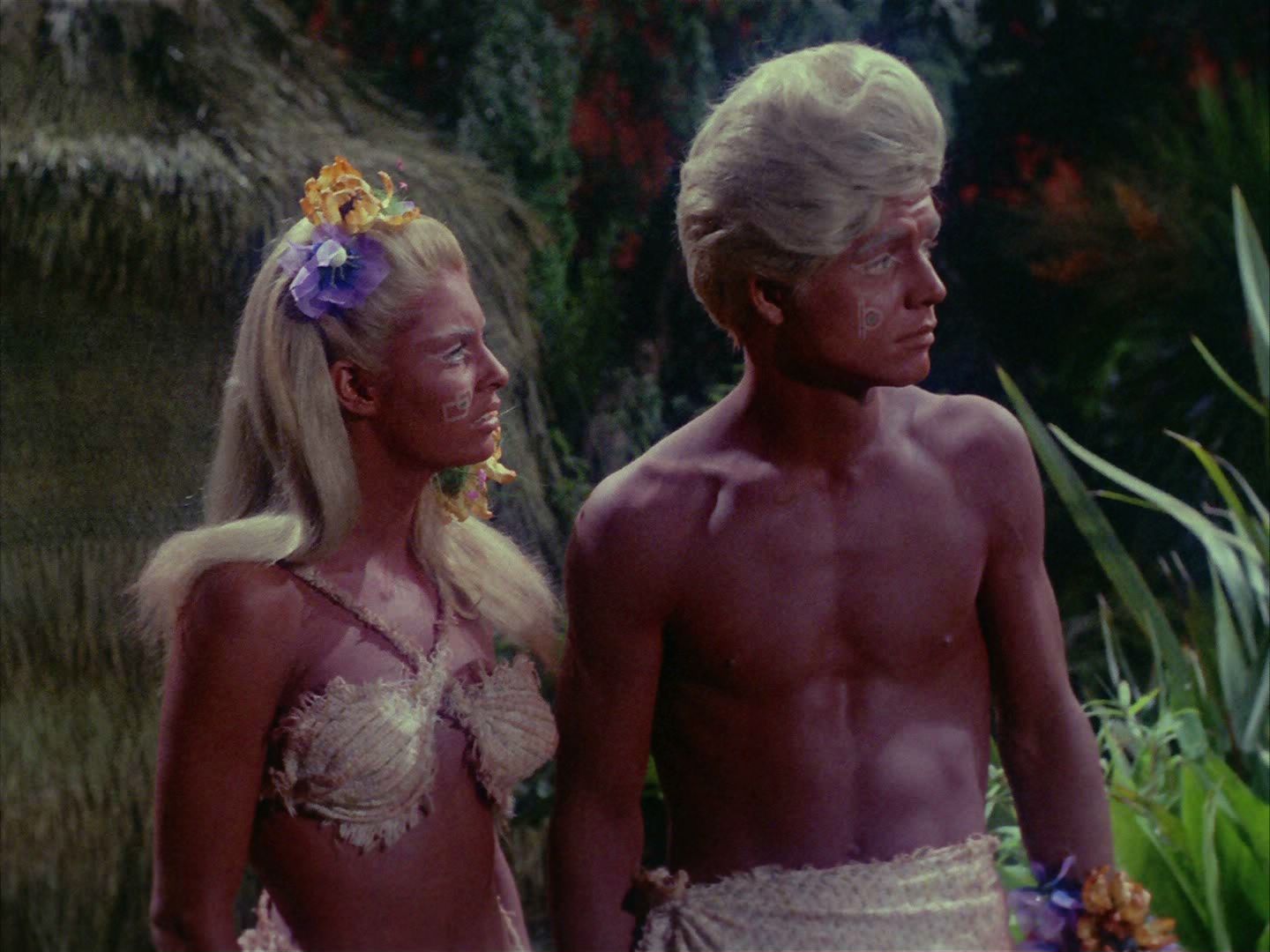 ariane179254_StarTrek_2x05_TheApple_1097.jpg