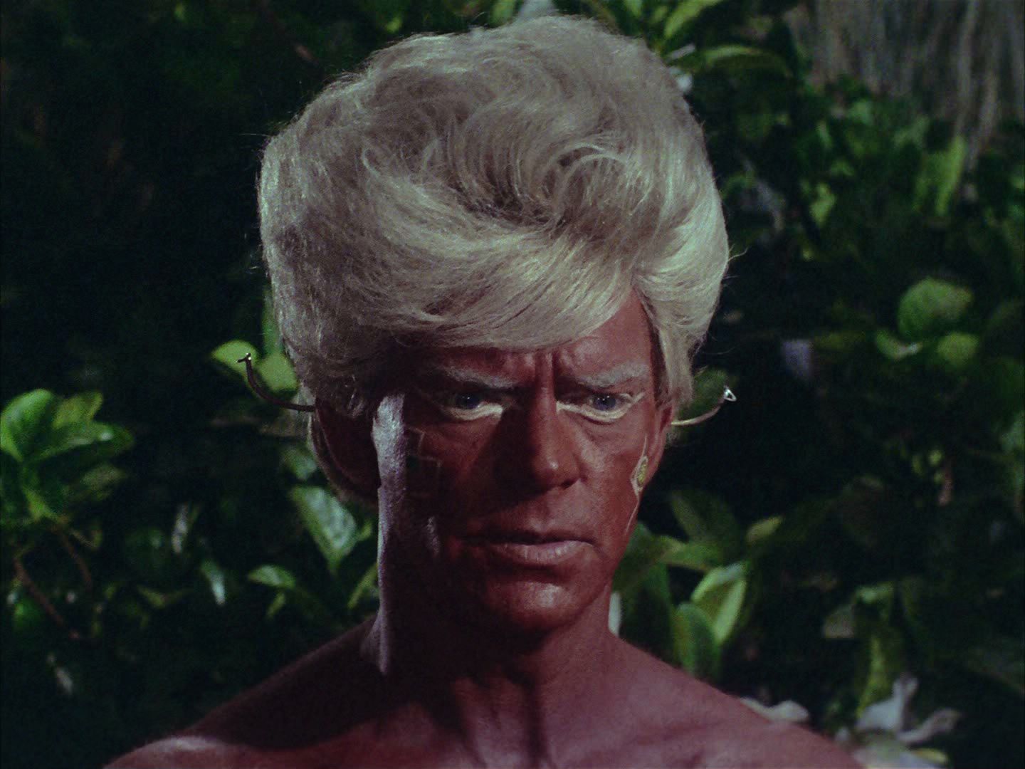 ariane179254_StarTrek_2x05_TheApple_1134.jpg