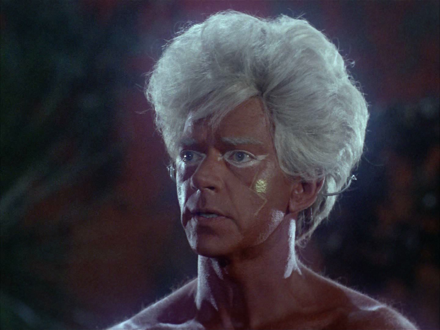 ariane179254_StarTrek_2x05_TheApple_1159.jpg
