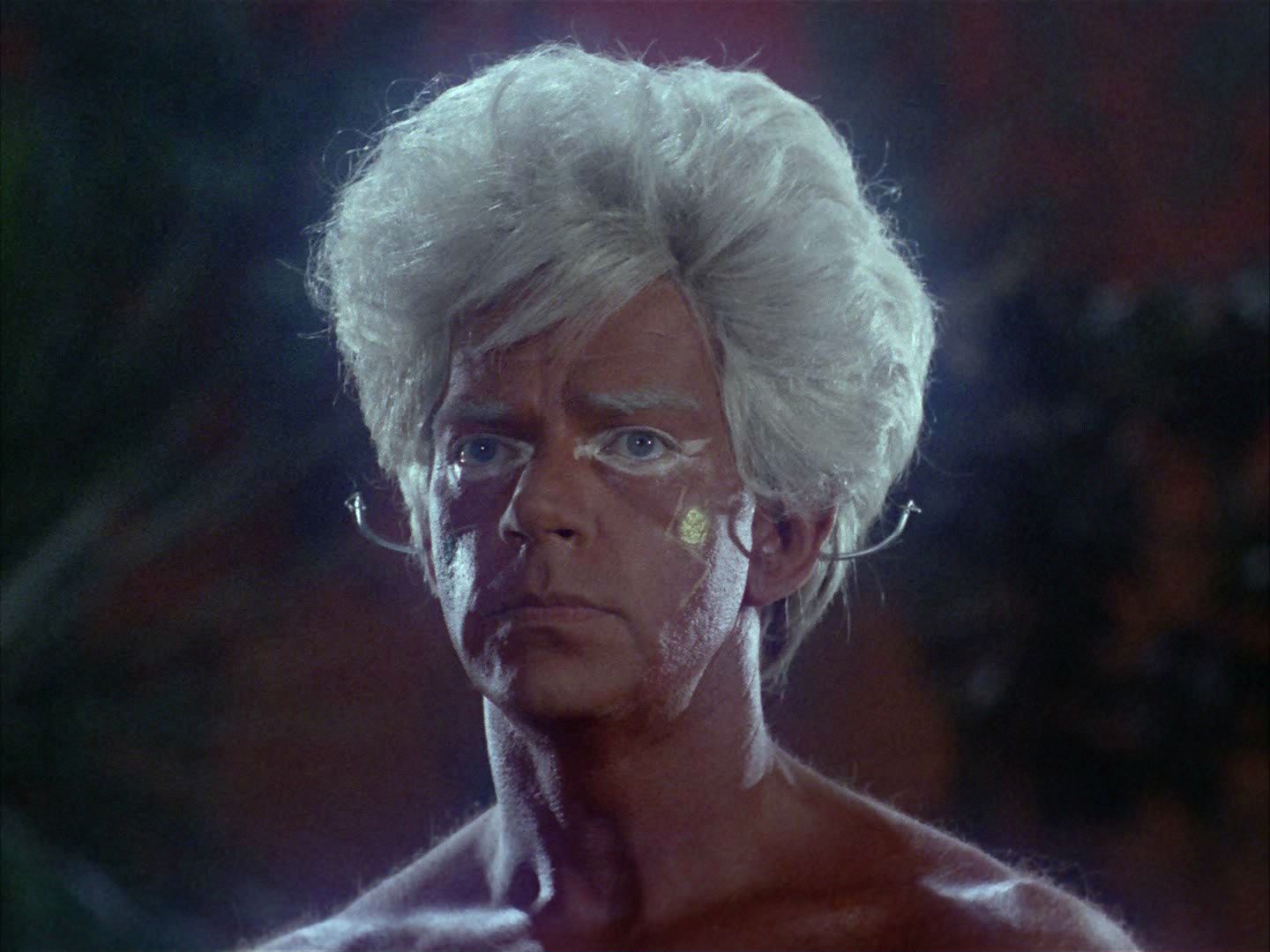 ariane179254_StarTrek_2x05_TheApple_1163.jpg