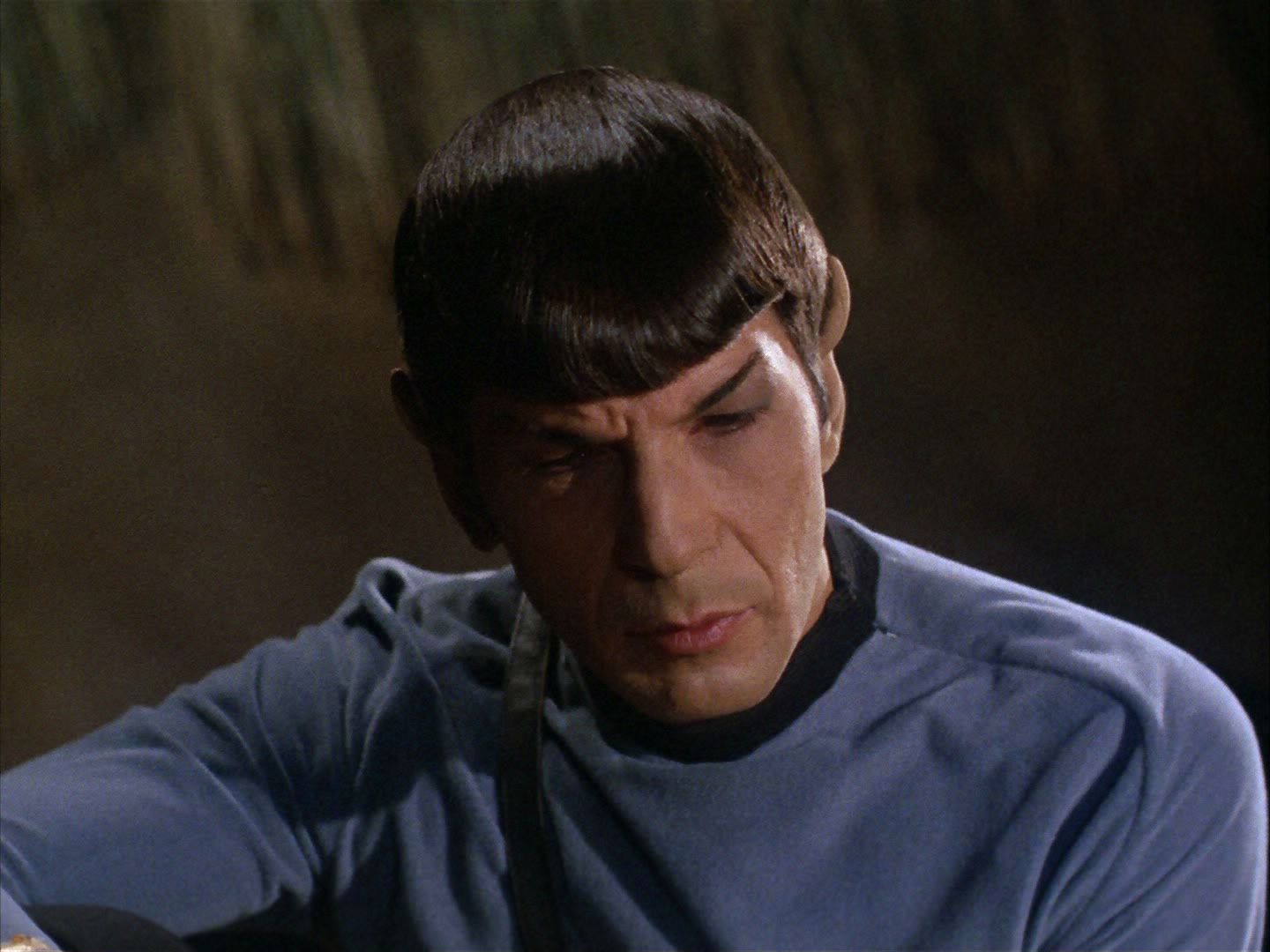 ariane179254_StarTrek_2x05_TheApple_1181.jpg