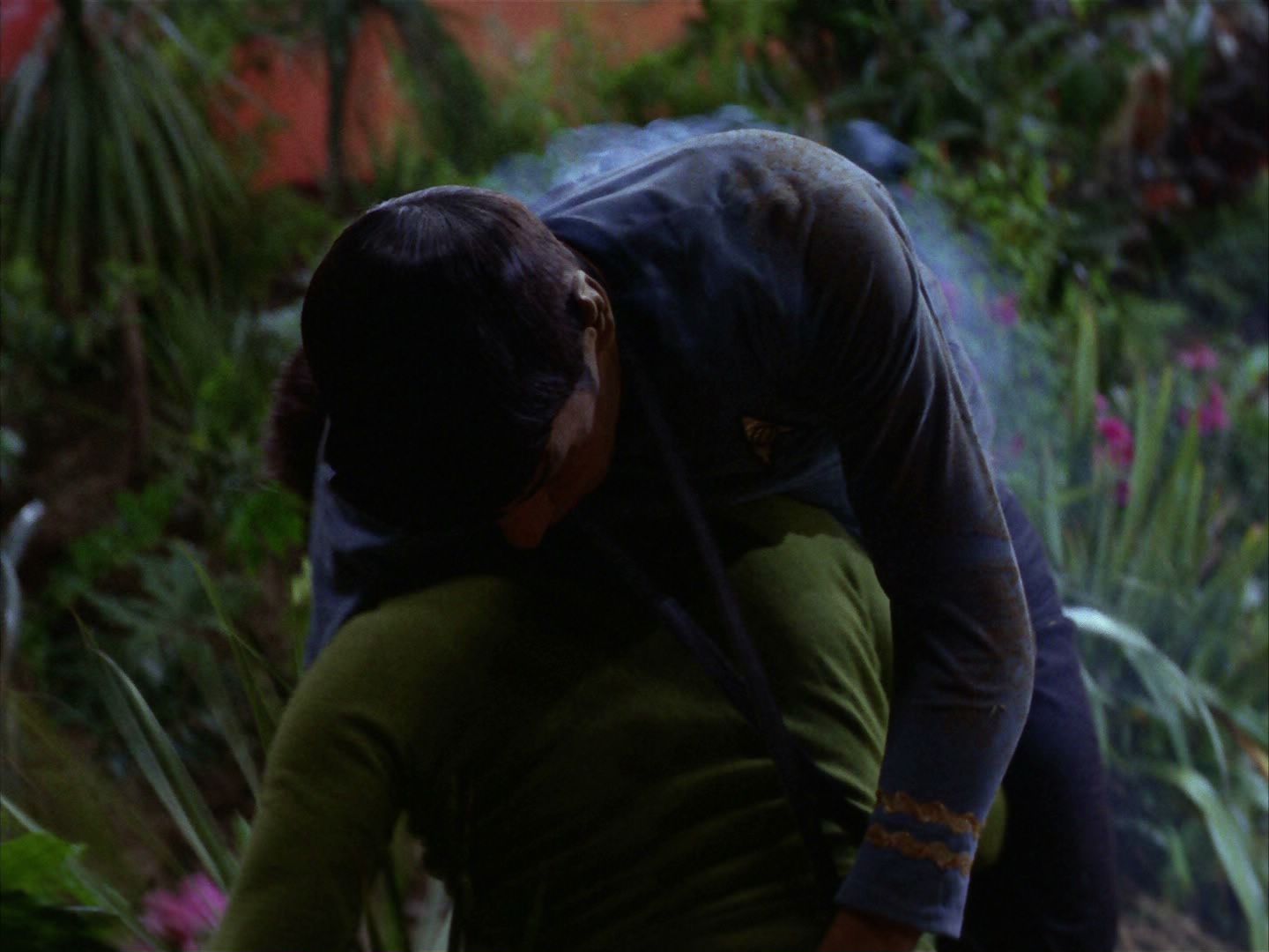 ariane179254_StarTrek_2x05_TheApple_1220.jpg