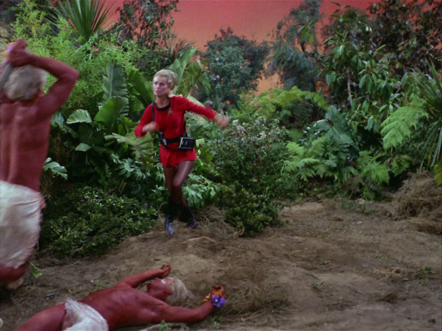 ariane179254_StarTrek_2x05_TheApple_1240.jpg