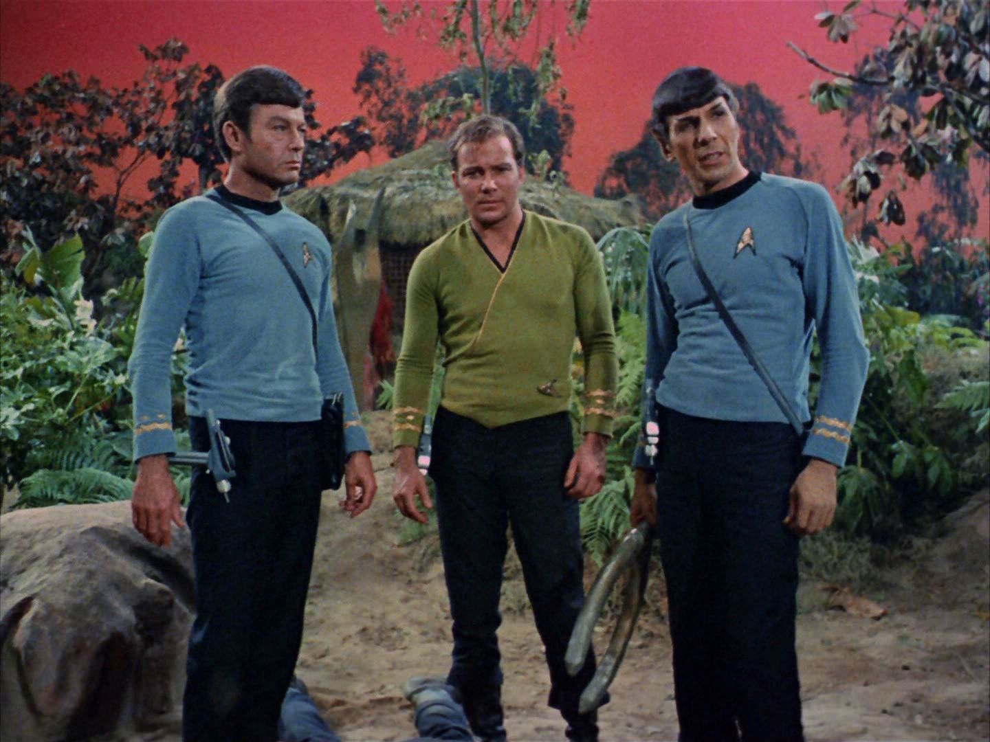 ariane179254_StarTrek_2x05_TheApple_1256.jpg