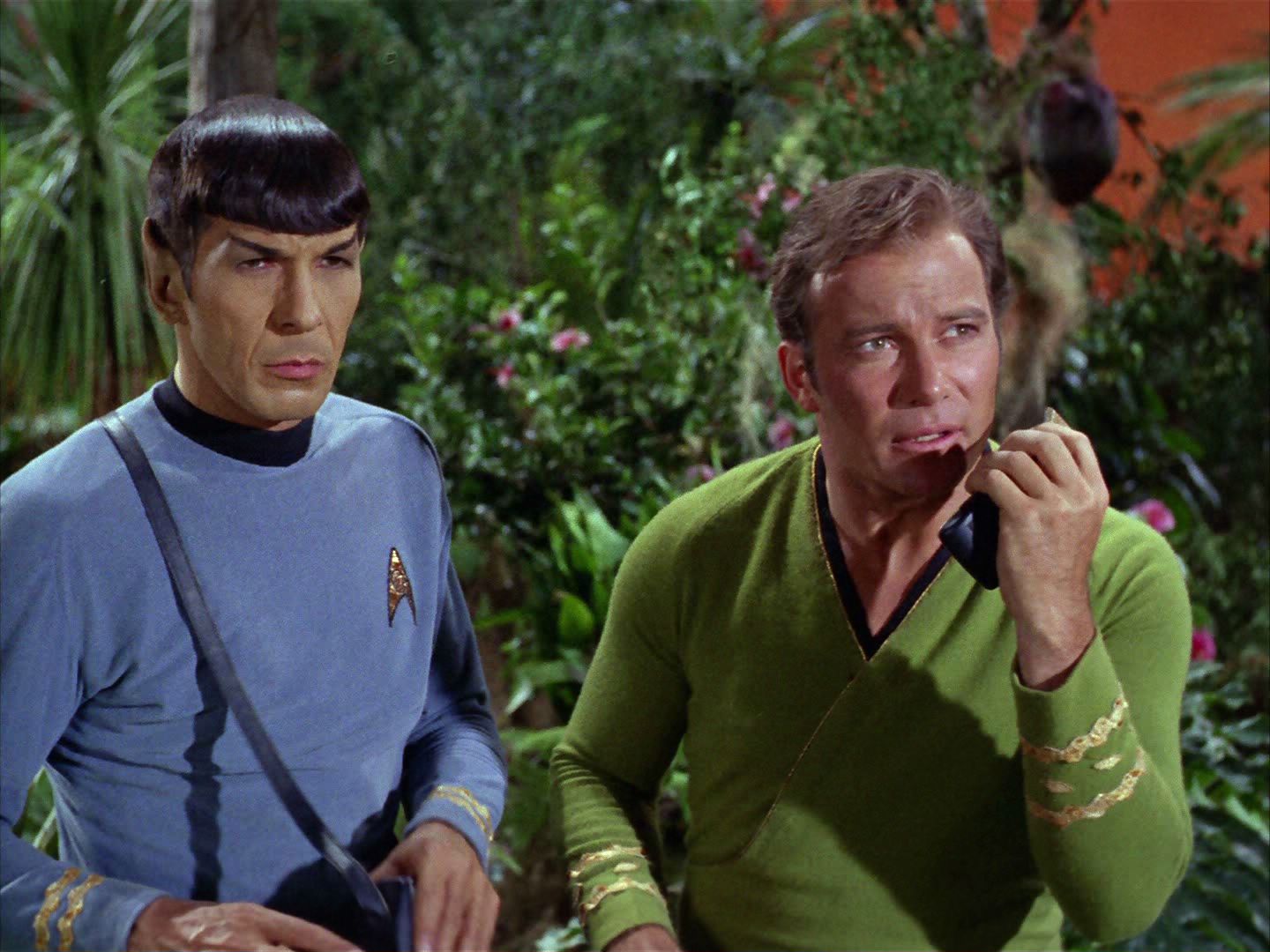 ariane179254_StarTrek_2x05_TheApple_1305.jpg