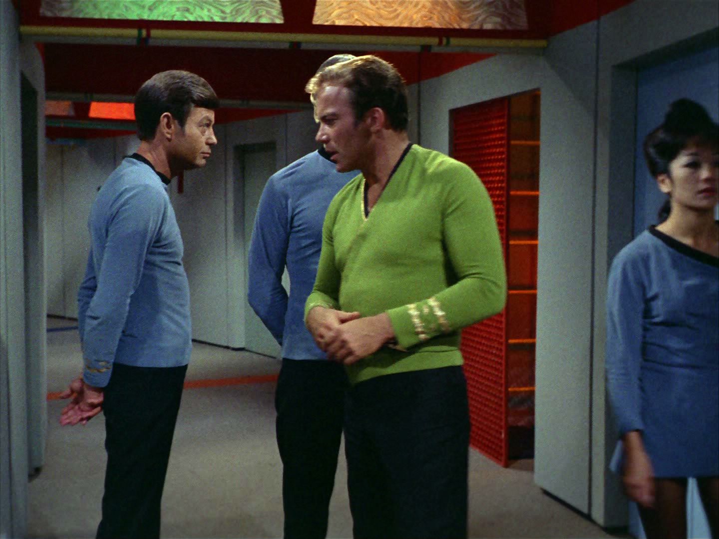 ariane179254_StarTrek_2x05_TheApple_1451.jpg