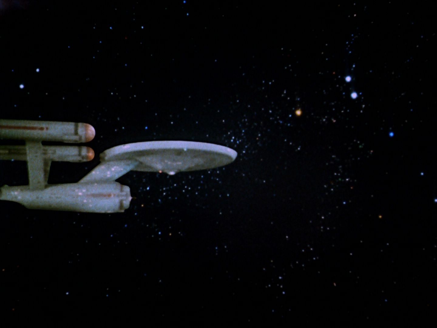ariane179254_StarTrek_2x05_TheApple_1460.jpg