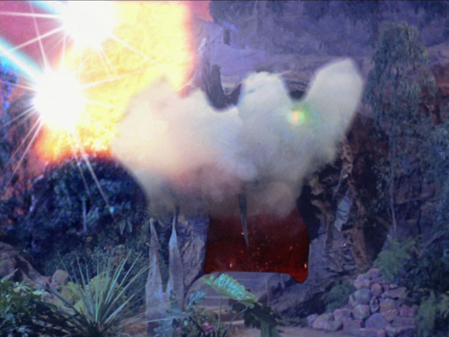 ariane179254_StarTrek_2x05_TheApple_TheNewEffects_0061.jpg