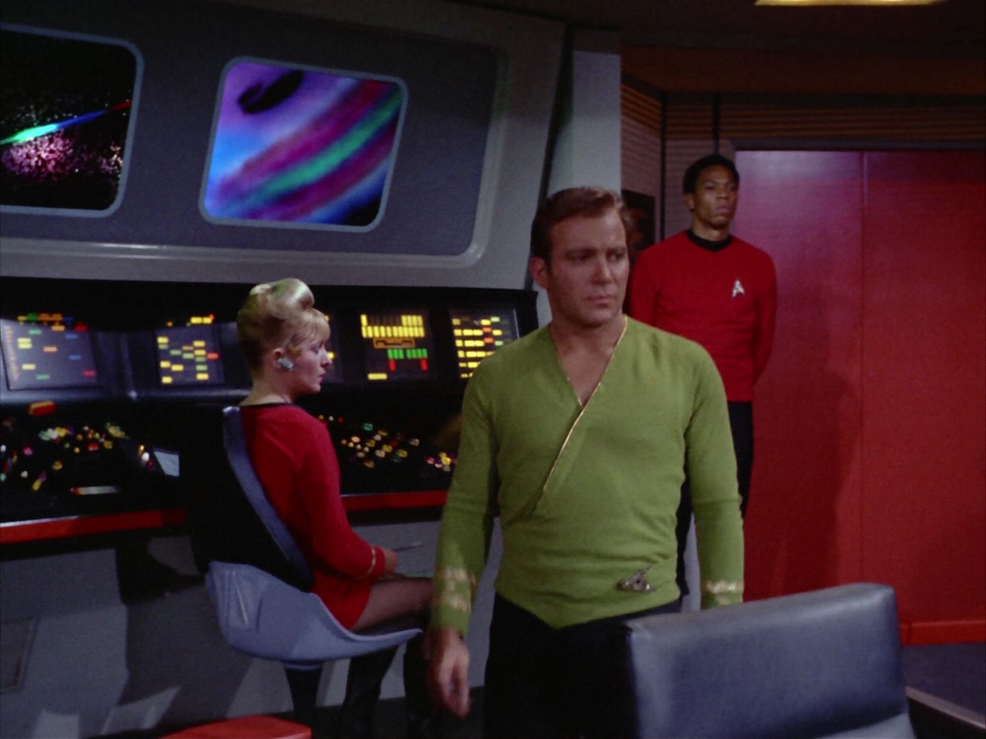 ariane179254_StarTrek_2x06_TheDoomsdayMachine_0039.jpg