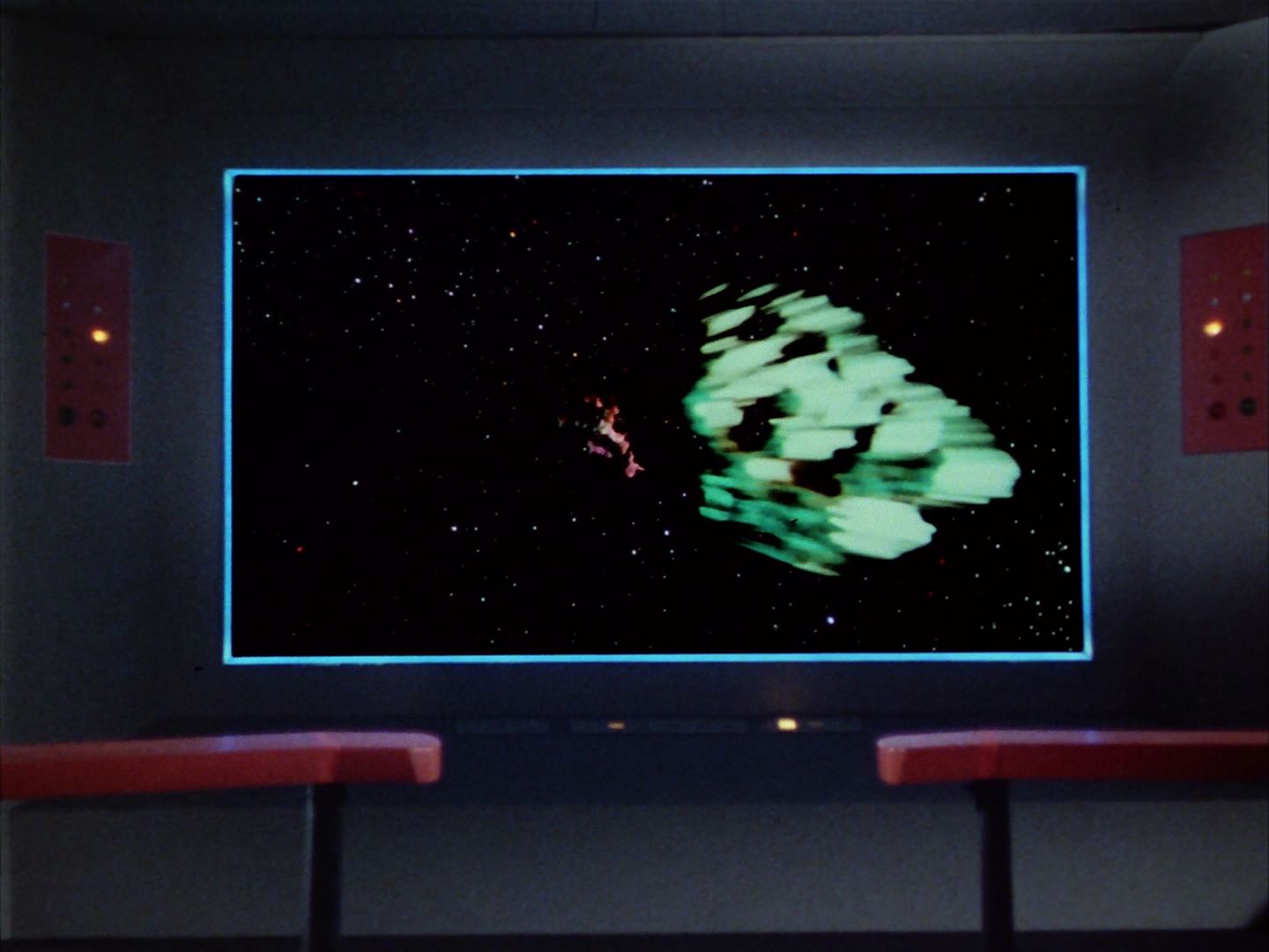 ariane179254_StarTrek_2x06_TheDoomsdayMachine_0052.jpg