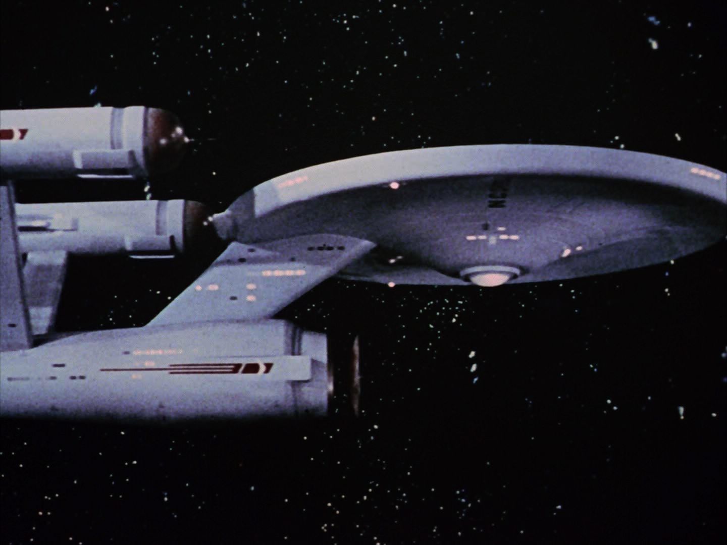 ariane179254_StarTrek_2x06_TheDoomsdayMachine_0080.jpg