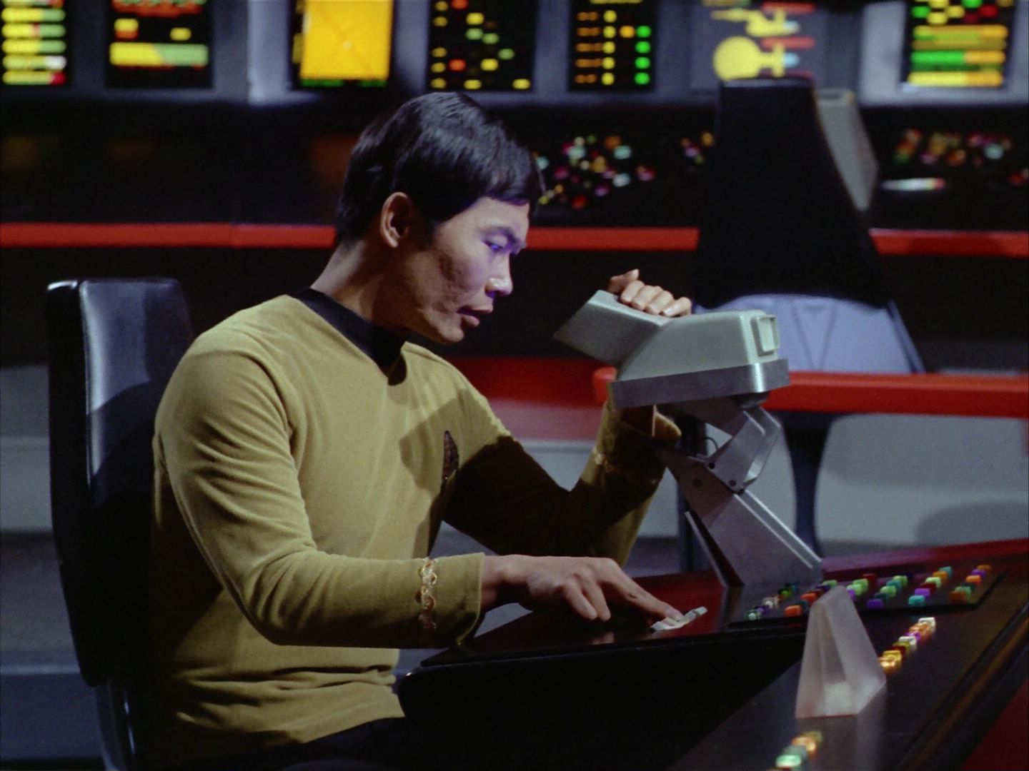 ariane179254_StarTrek_2x06_TheDoomsdayMachine_0089.jpg