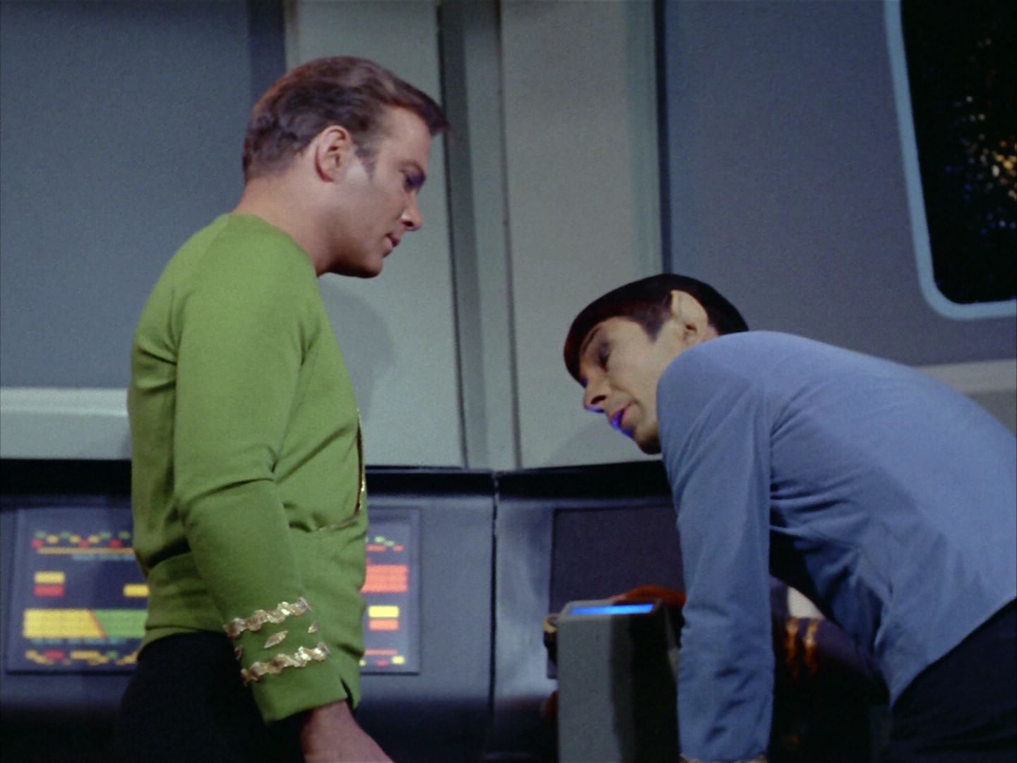 ariane179254_StarTrek_2x06_TheDoomsdayMachine_0123.jpg
